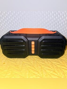 NEW Burnester Portable Bluetooth Speaker